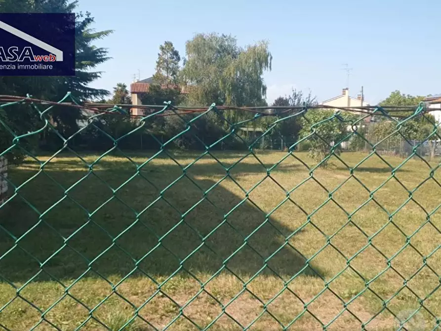 Immagine 2 di Terreno residenziale in vendita  in Via Smareglia a San Canzian D'isonzo