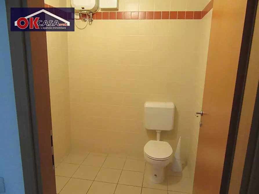 Immagine 7 di Attività commerciale in vendita  in Via Galvani a Monfalcone