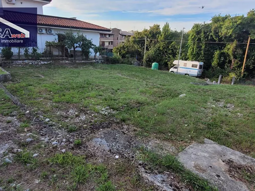 Immagine 7 di Terreno residenziale in vendita  in Via dei Laghi a Monfalcone