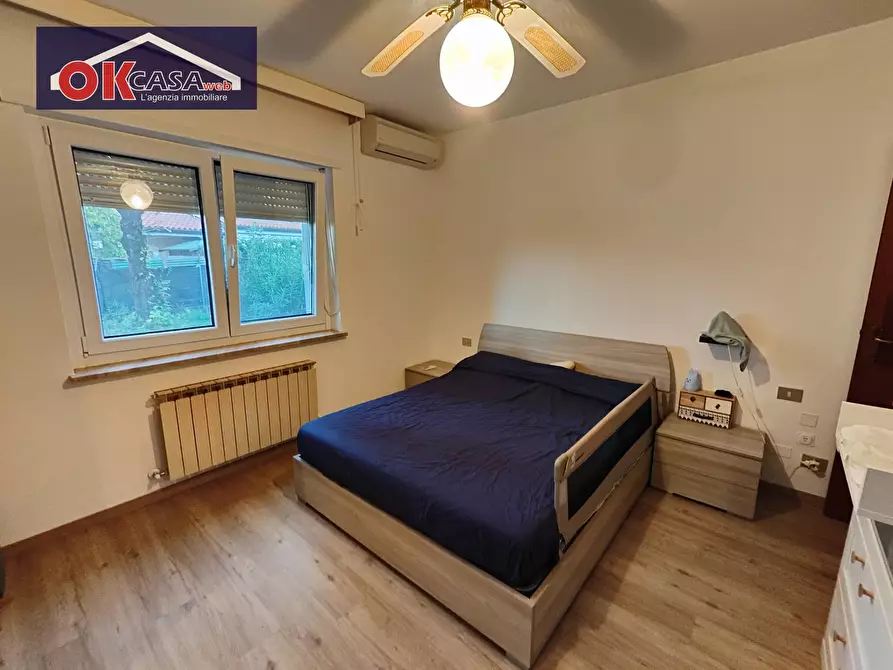 Immagine 8 di Appartamento in vendita  in Via Dante Alighieri a Capriva Del Friuli