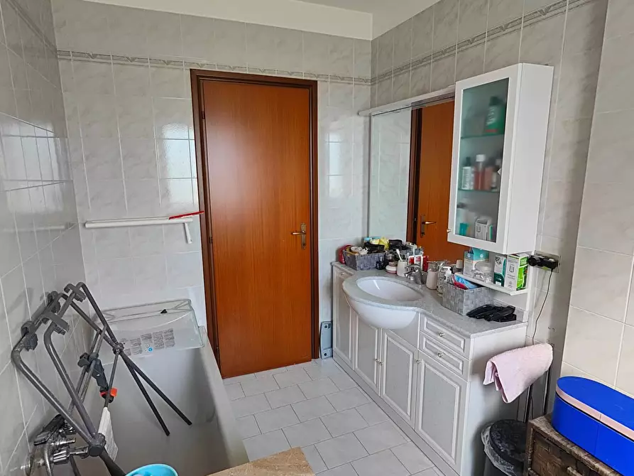 Immagine 14 di Appartamento in vendita  in Via Dante Alighieri a Capriva Del Friuli