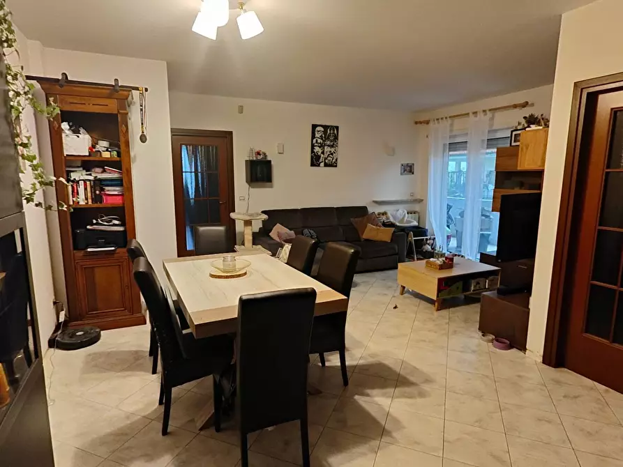 Immagine 19 di Appartamento in vendita  in Via Dante Alighieri a Capriva Del Friuli