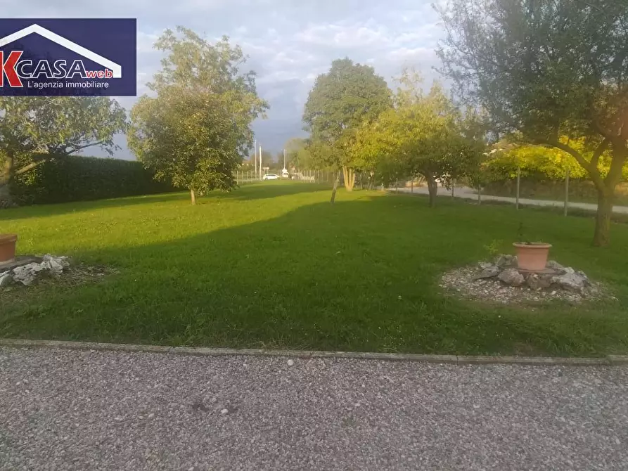 Immagine 3 di Terreno residenziale in vendita  in Via del Molino a Romans D'isonzo