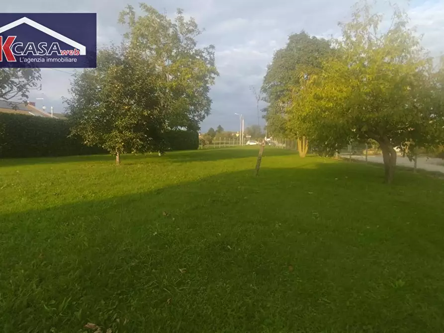 Immagine 1 di Terreno residenziale in vendita  in Via del Molino a Romans D'isonzo