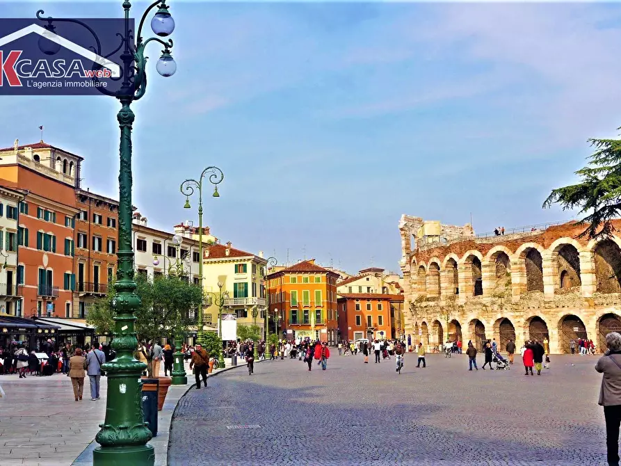 Immagine 12 di Attività commerciale in vendita  in via quarto ponte a Verona