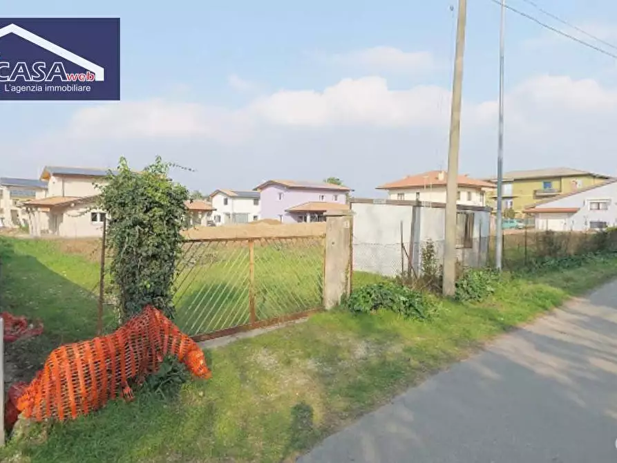 Immagine 15 di Terreno residenziale in vendita  in Via Borgo S.Maria Maddalena a Farra D'isonzo