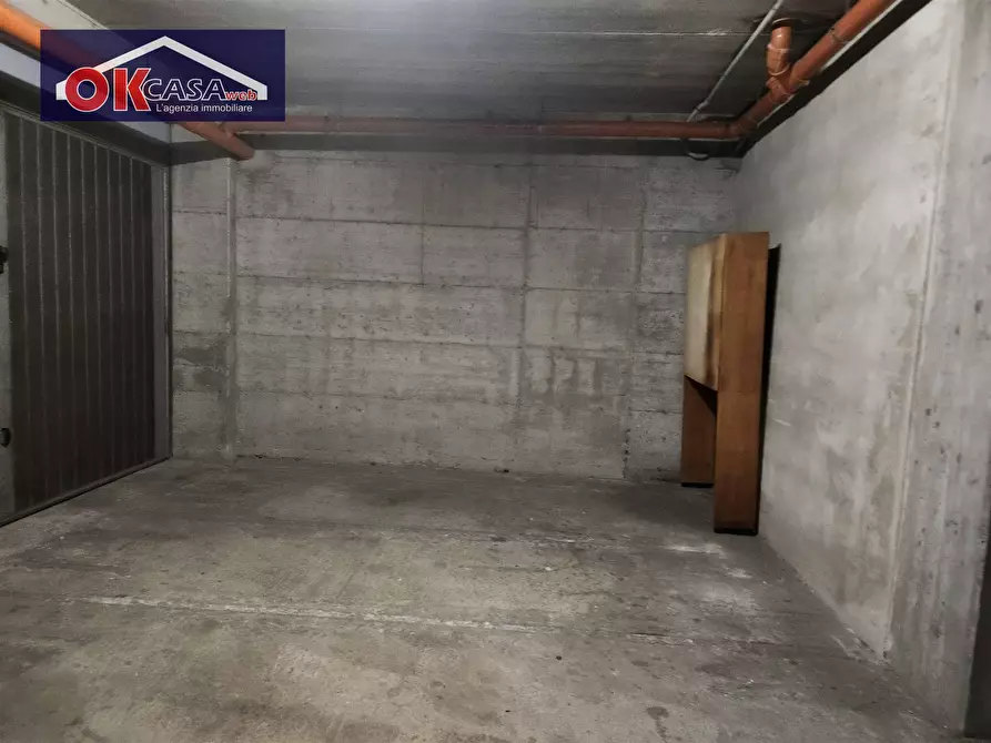 Immagine 3 di Box auto in vendita  in Via Luigi Negrelli a Verona