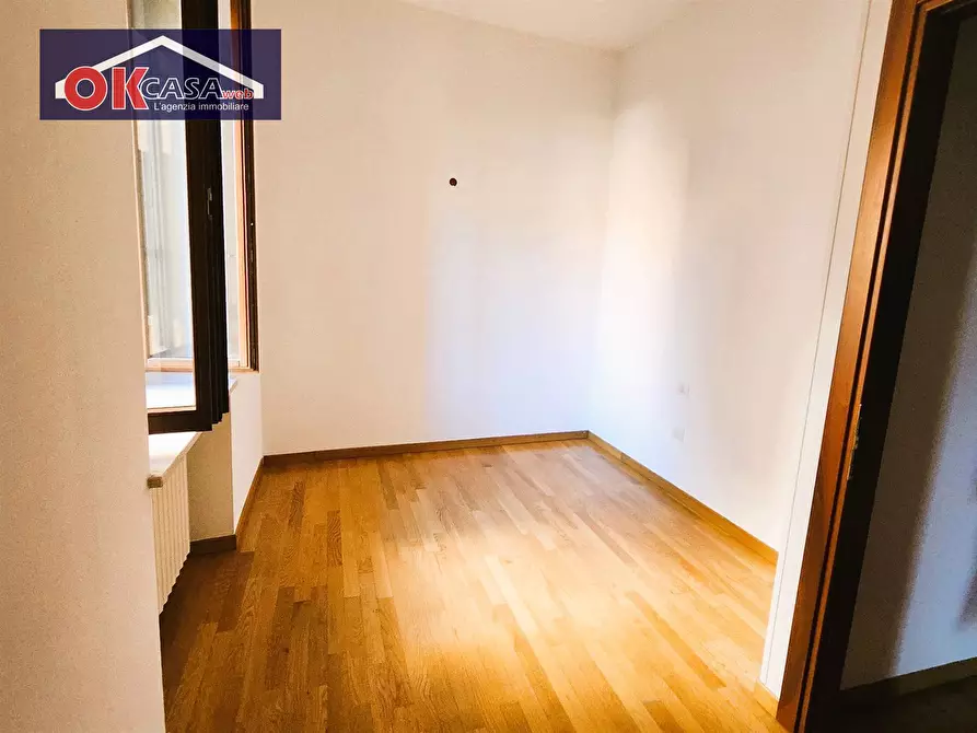 Immagine 11 di Appartamento in affitto  in Riva San Lorenzo a Verona