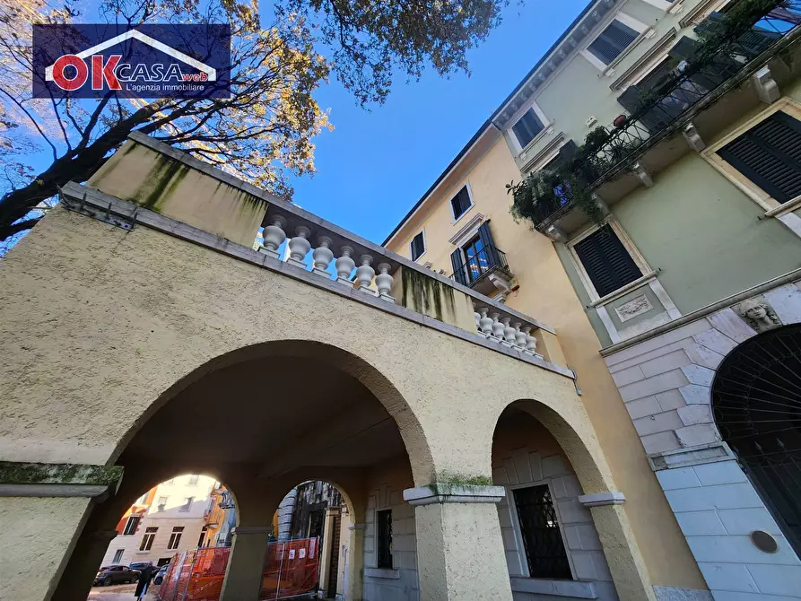 Immagine 19 di Appartamento in affitto  in Riva San Lorenzo a Verona