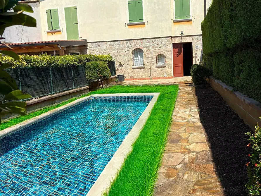 Immagine 20 di Villetta a schiera in vendita  in baccoli di sopra a Peschiera Del Garda