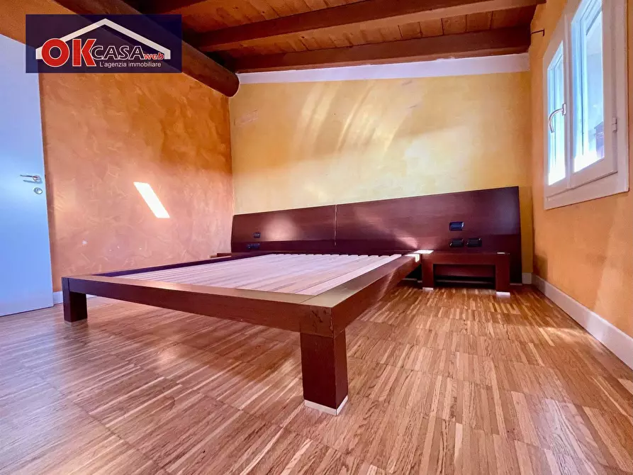 Immagine 10 di Villetta a schiera in vendita  in baccoli di sopra a Peschiera Del Garda