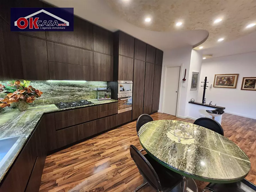 Immagine 5 di Casa semindipendente in vendita  in via 4 novembre a Sant'ambrogio Di Valpolicella