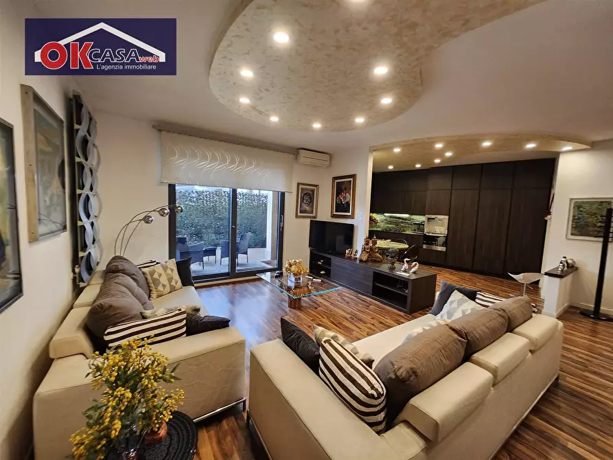 Immagine 4 di Casa semindipendente in vendita  in via 4 novembre a Sant'ambrogio Di Valpolicella