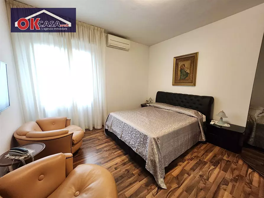 Immagine 12 di Casa semindipendente in vendita  in via 4 novembre a Sant'ambrogio Di Valpolicella