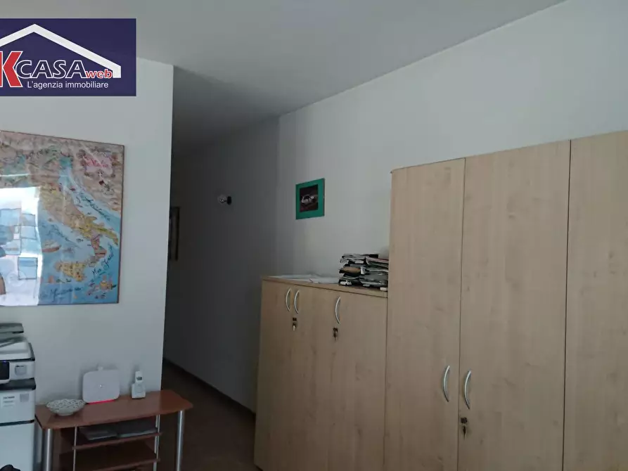 Immagine 3 di Ufficio in affitto  in cavour 130 a Zevio