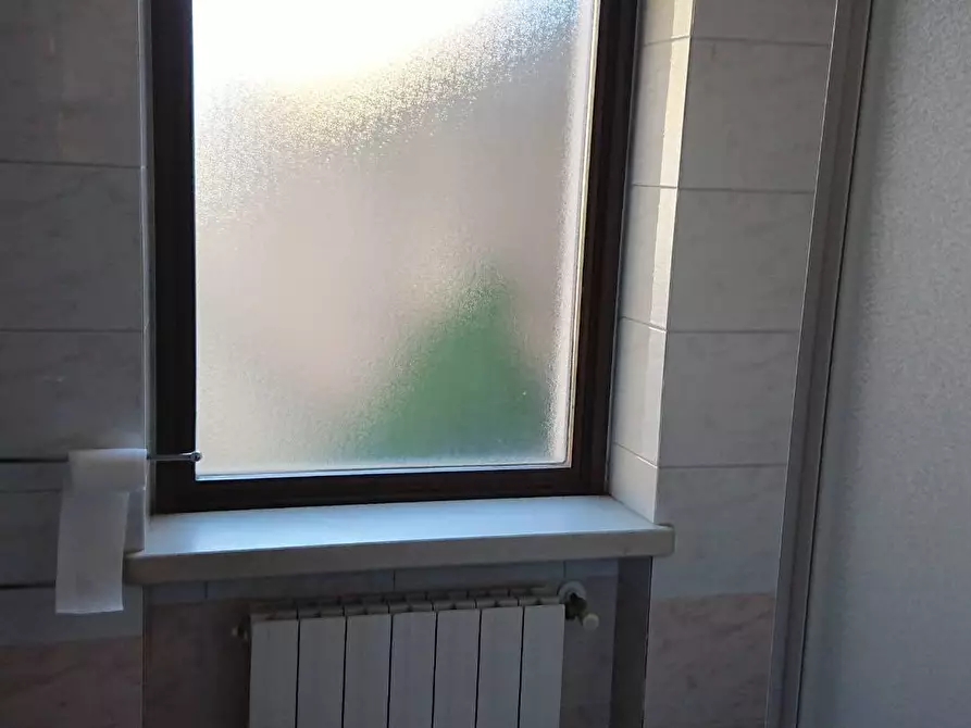 Immagine 6 di Ufficio in affitto  in cavour 130 a Zevio