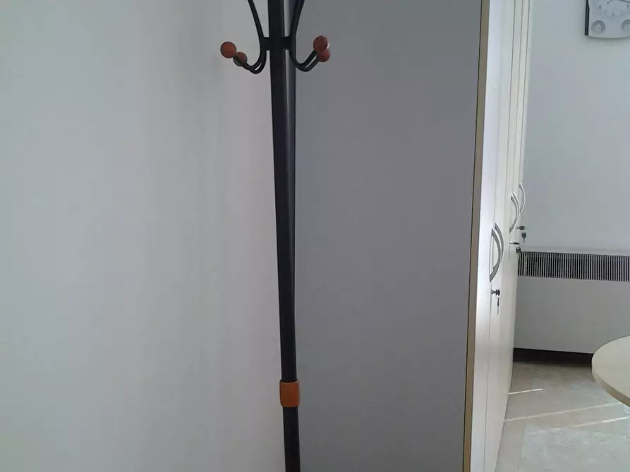 Immagine 16 di Ufficio in affitto  in cavour 130 a Zevio