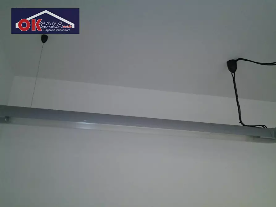Immagine 20 di Ufficio in affitto  in cavour 130 a Zevio