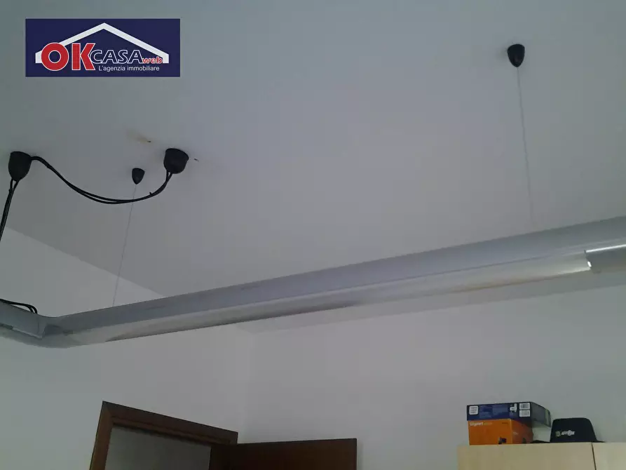 Immagine 21 di Ufficio in affitto  in cavour 130 a Zevio
