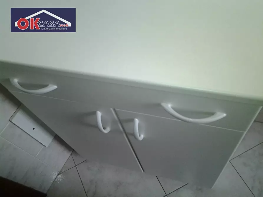 Immagine 23 di Ufficio in affitto  in cavour 130 a Zevio