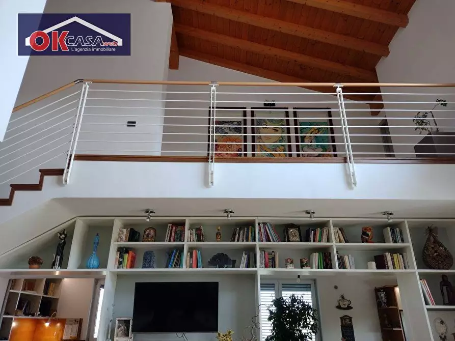 Immagine 11 di Villa in vendita  in Via Gelmetto a Verona