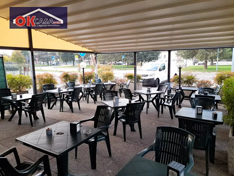 Immagine 5 di Attività commerciale in vendita  in via vigasio a Verona