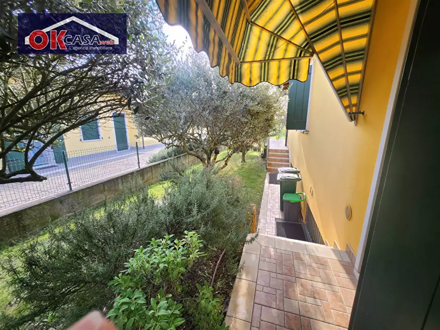 Immagine 23 di Villa in vendita  in via silone a Bovolone