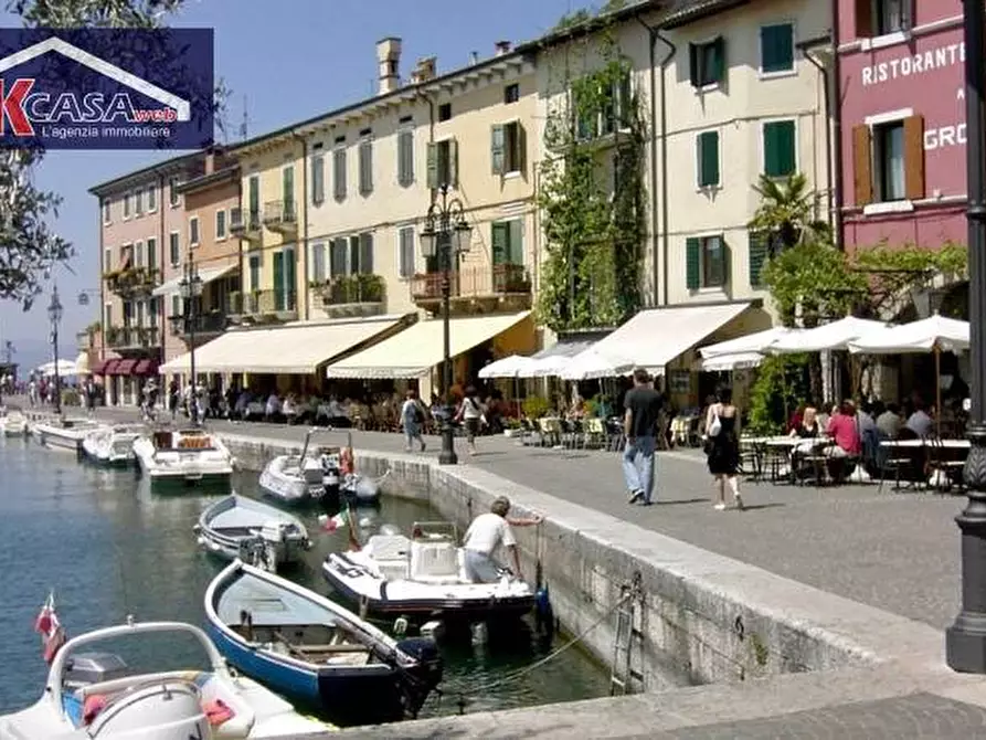 Immagine 4 di Terreno residenziale in vendita  in via Pasubio a Castelnuovo Del Garda
