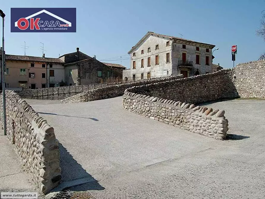 Immagine 11 di Terreno residenziale in vendita  in via Pasubio a Castelnuovo Del Garda