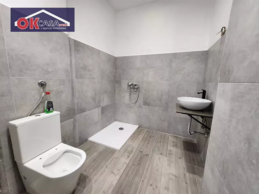 Immagine 18 di Appartamento in vendita  in corso venezia a Verona