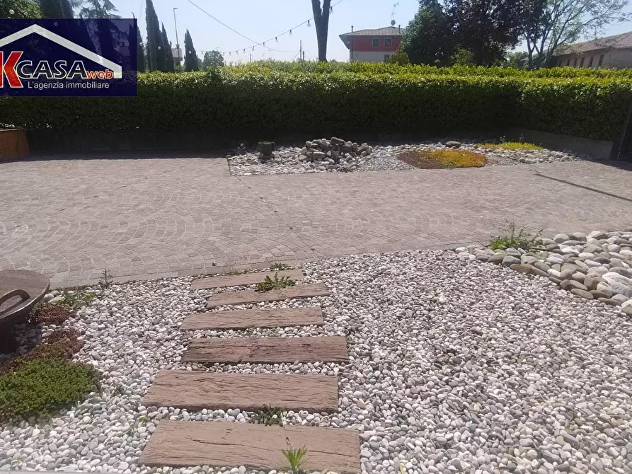 Immagine 17 di Appartamento in vendita  in Via 3 aprile 1077 a Chiopris Viscone
