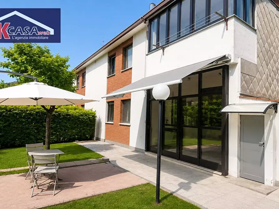 Immagine 1 di Casa indipendente in vendita  in Borgo San Mauro a Duino-Aurisina