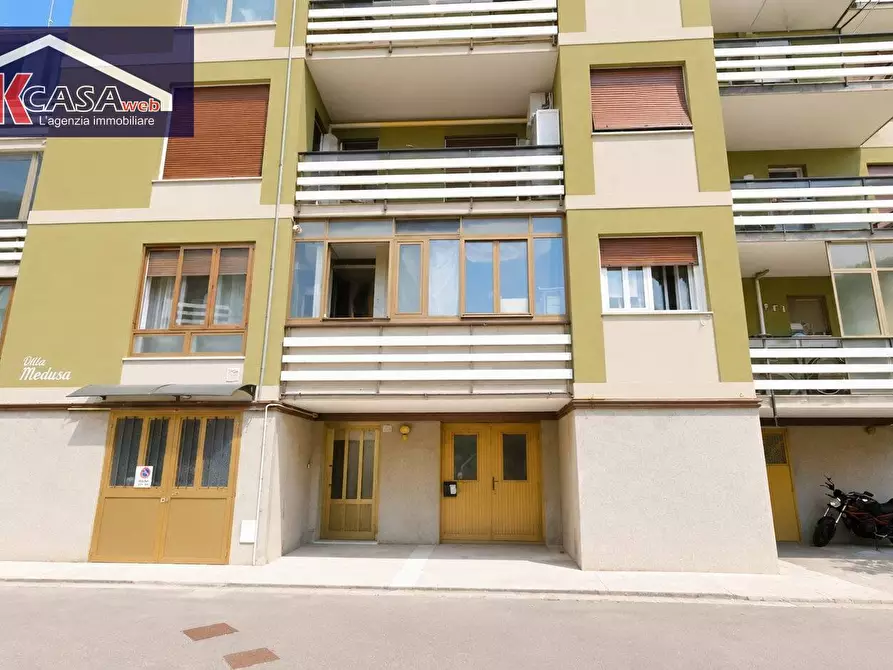 Immagine 2 di Appartamento in vendita  in Viale Argine Moreri a Grado