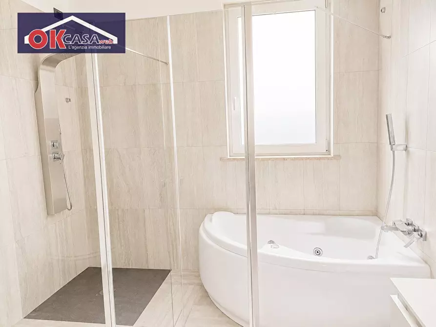 Immagine 12 di Villa in vendita  in Via Gelmetto a Verona