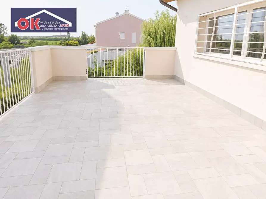 Immagine 11 di Villa in vendita  in Via Gelmetto a Verona