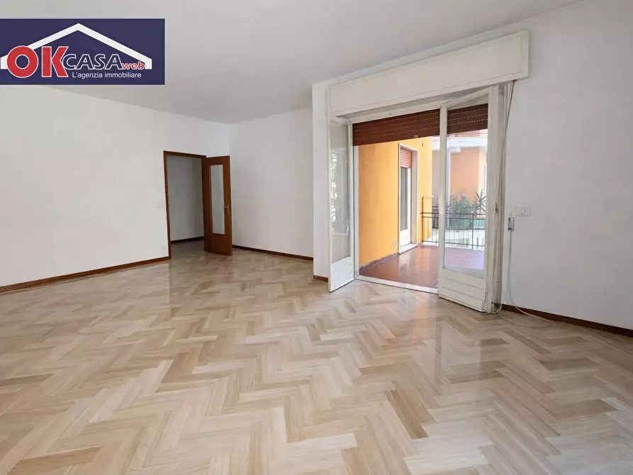 Immagine 2 di Appartamento in vendita  in via sacchi 3 a Verona