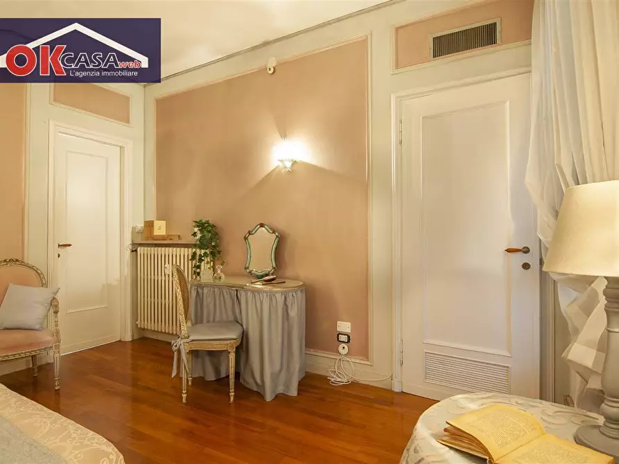 Immagine 17 di Appartamento in vendita  in via san Nicolo' 3 a Verona