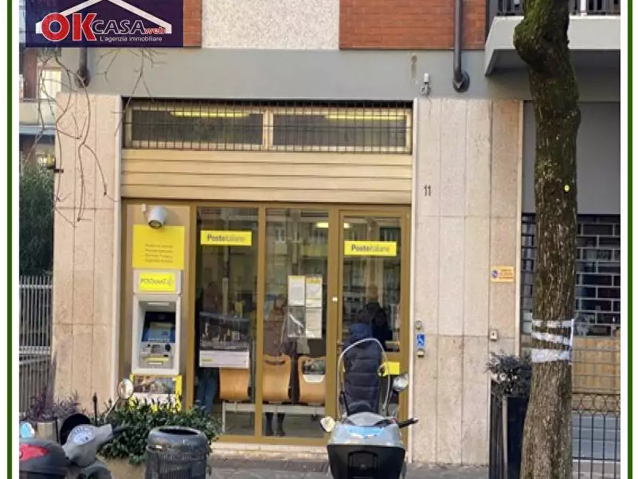 Immagine 4 di Attività commerciale in affitto  in via Vasco De Gama 11 a Verona