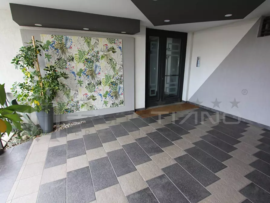 Immagine 10 di Appartamento in vendita  in CORSO FIRENZE 45 a Rende