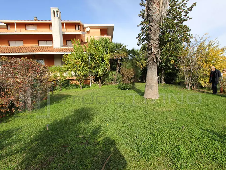 Immagine 1 di Villa in vendita  in VIA AMEDEO MODIGLIANI 12 a Rende