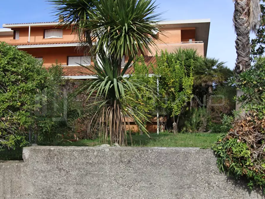 Immagine 4 di Villa in vendita  in VIA AMEDEO MODIGLIANI 12 a Rende