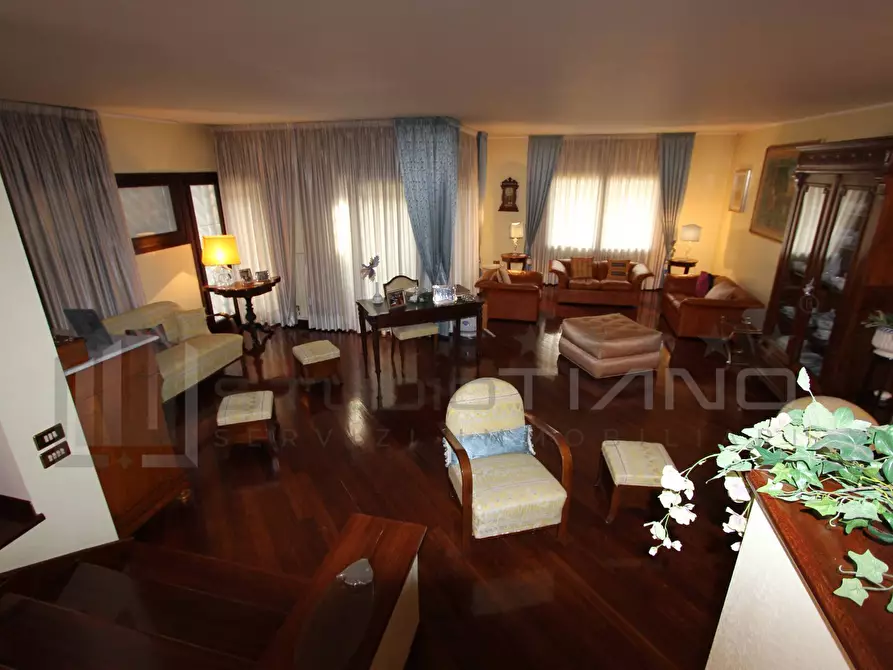 Immagine 29 di Villa in vendita  in VIA AMEDEO MODIGLIANI 12 a Rende