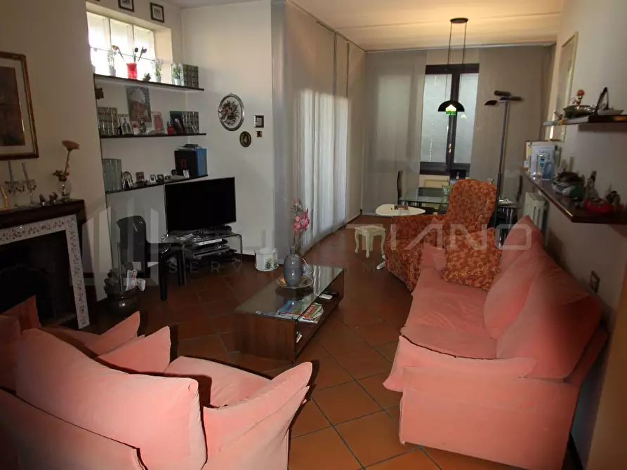 Immagine 42 di Villa in vendita  in VIA AMEDEO MODIGLIANI 12 a Rende