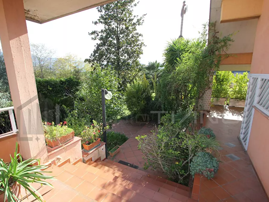 Immagine 54 di Villa in vendita  in VIA AMEDEO MODIGLIANI 12 a Rende