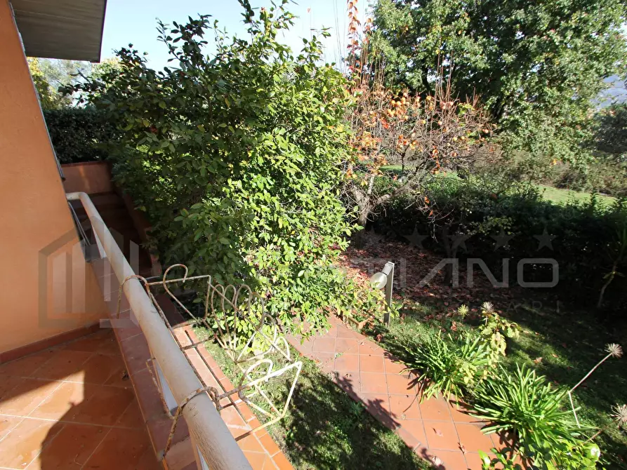 Immagine 56 di Villa in vendita  in VIA AMEDEO MODIGLIANI 12 a Rende