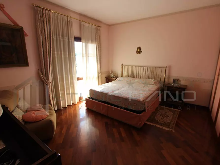 Immagine 62 di Villa in vendita  in VIA AMEDEO MODIGLIANI 12 a Rende