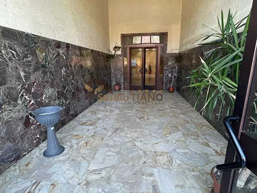 Immagine 4 di Appartamento in affitto  in VIA FRANCESCO D'ACRI 3 a Cosenza