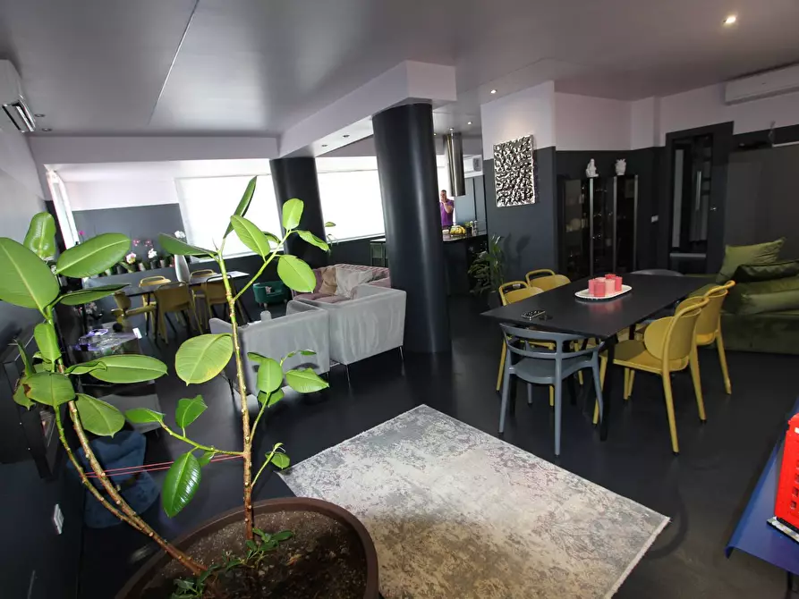 Immagine 9 di Attico in vendita  in VIA MOLINELLA 8 a Cosenza