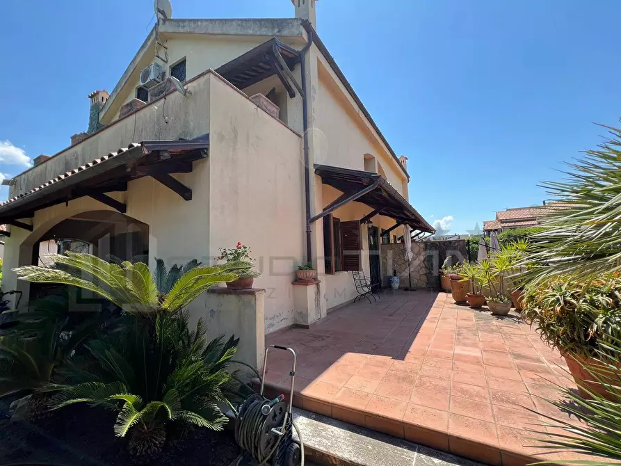 Immagine 3 di Casa semindipendente in vendita  in VIA  SANDRO BOTTICELLI LOC .TA' SANT'AGOSTINO 4 a Rende