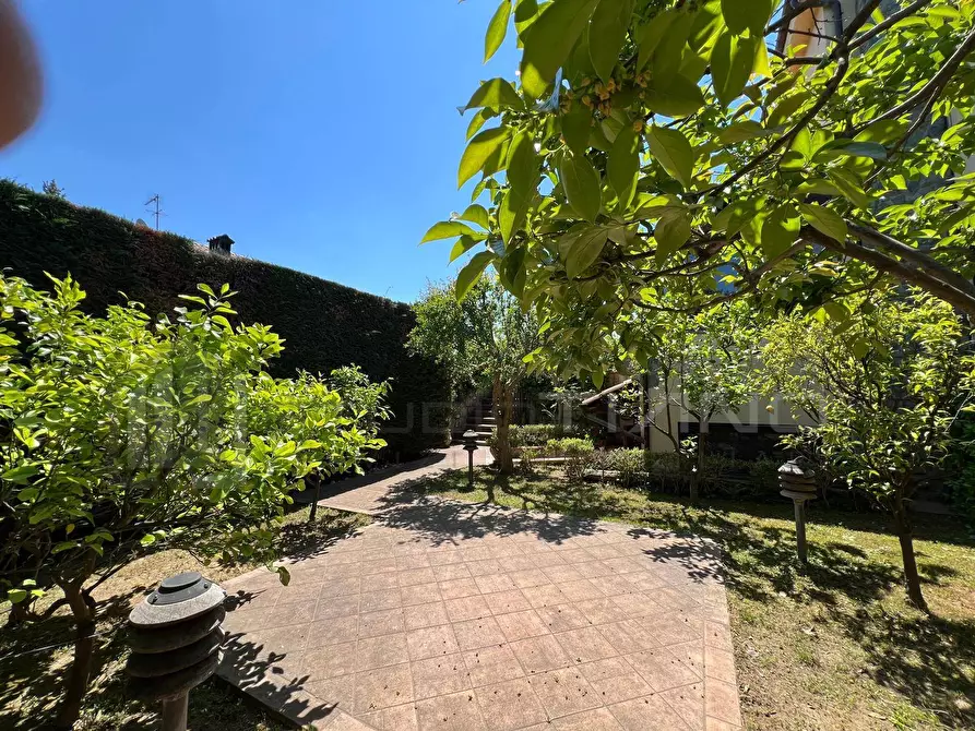 Immagine 12 di Casa semindipendente in vendita  in VIA  SANDRO BOTTICELLI LOC .TA' SANT'AGOSTINO 4 a Rende